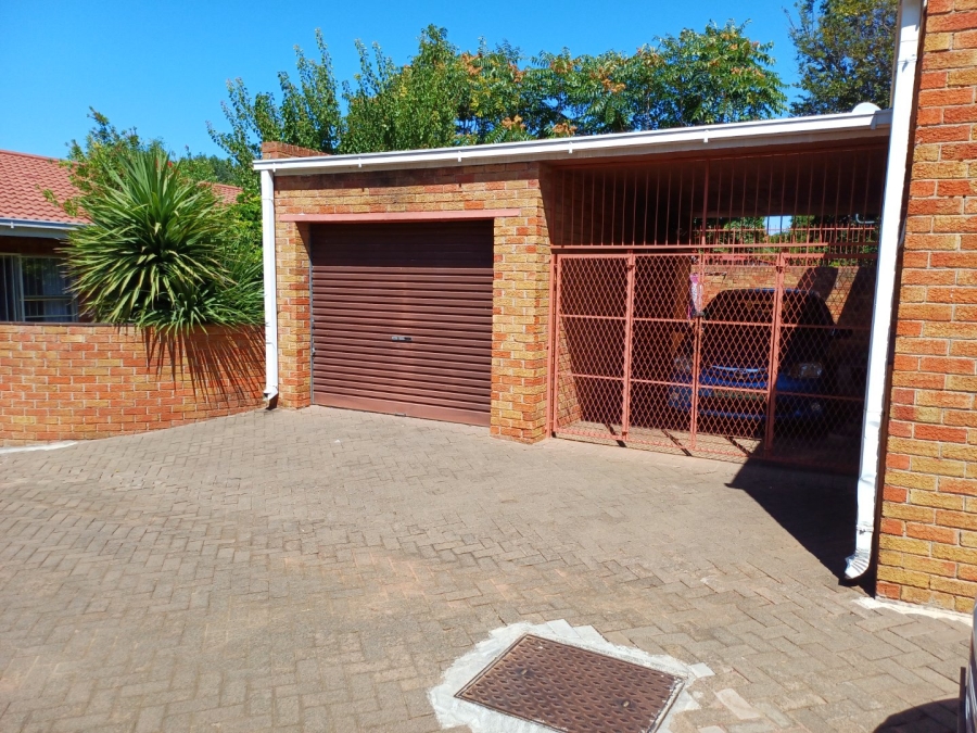 3 Bedroom Property for Sale in Westdene Free State